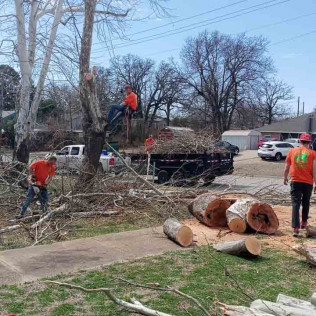 Emergency Storm Cleanup Emergency Storm Cleanup